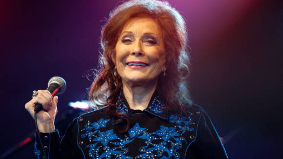 Loretta Lynn Cause Of Death 