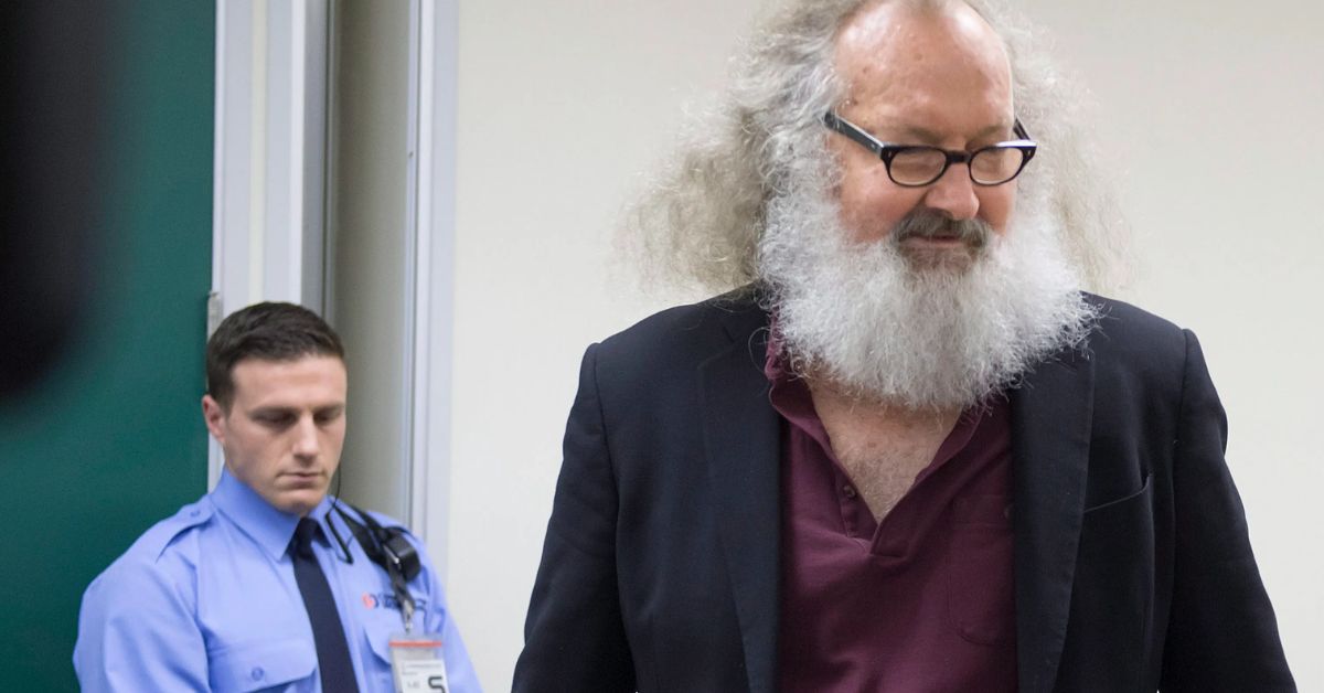 How Tall is Randy Quaid